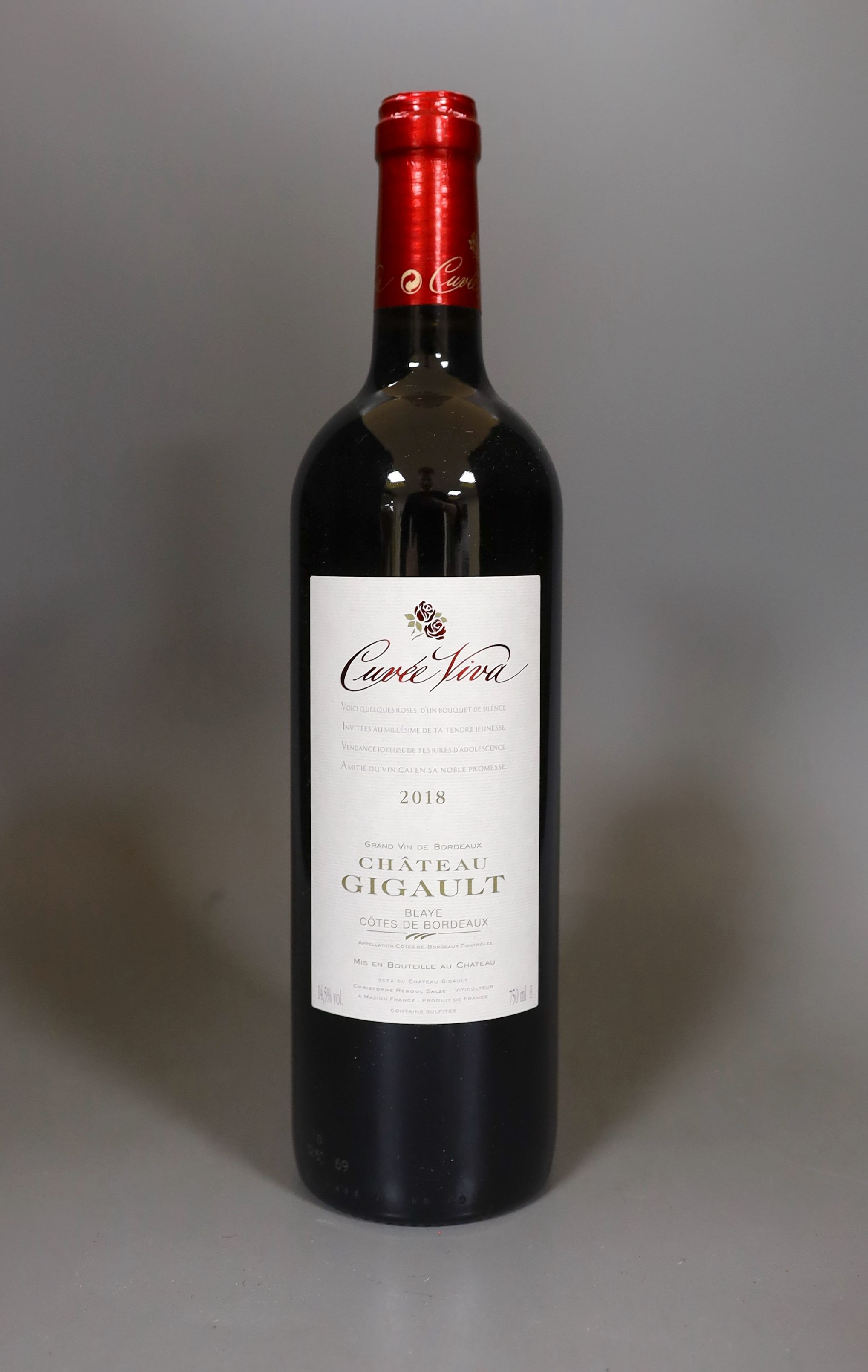 Six bottles of Chateau Gigault Cuvee Viva-Cotes de Blayes 2018 75cl